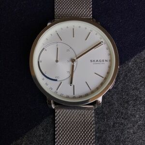 Skagen Connected hybrid smartwatch